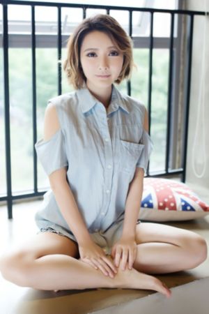 日本电影湿濡的女人