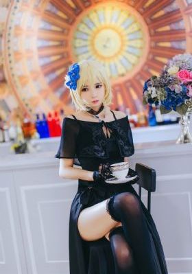 巴啦啦小魔仙之魔法海萤堡 2018